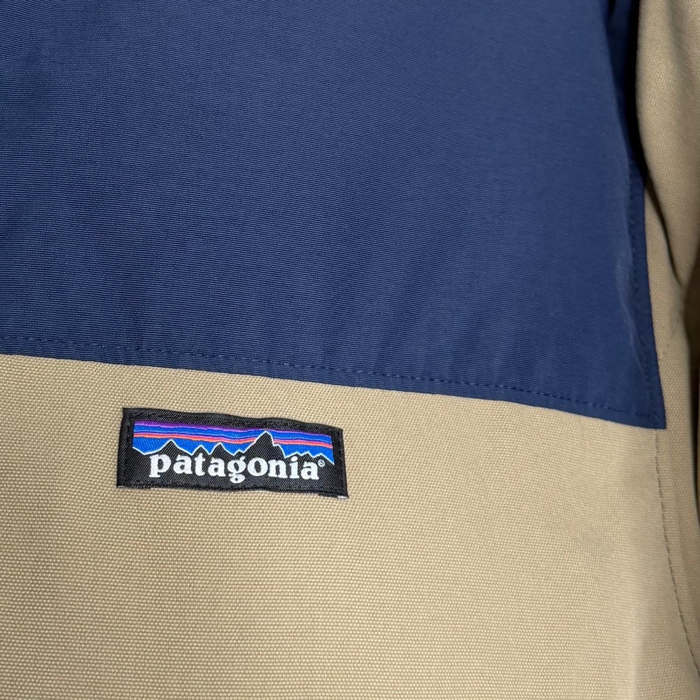 Patagonia Bivy Down Jacket Quilted Colorblock Tan Navy Men's Size M STY28321 - Picture 4 of 11